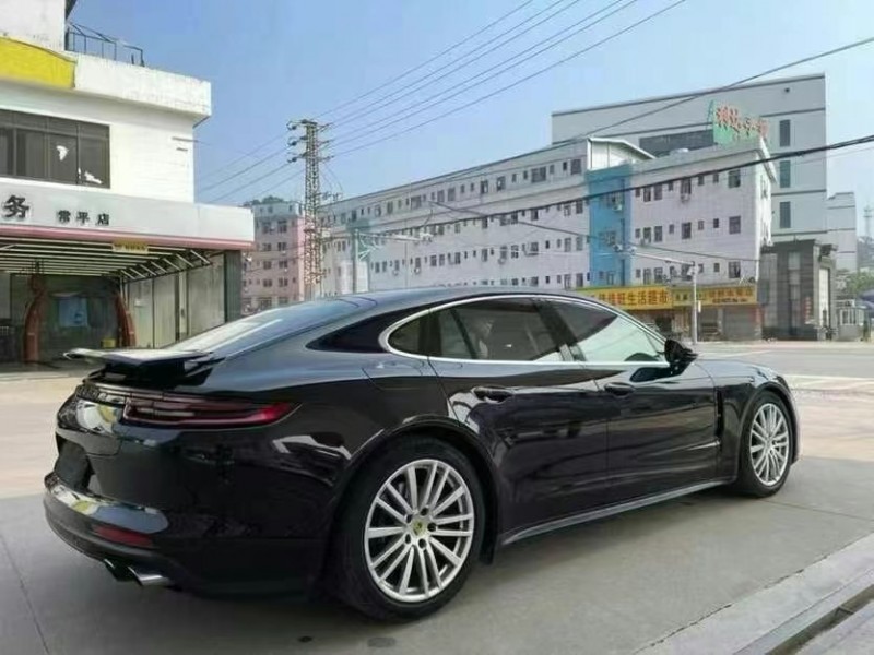 广州18年保时捷帕拉梅拉5