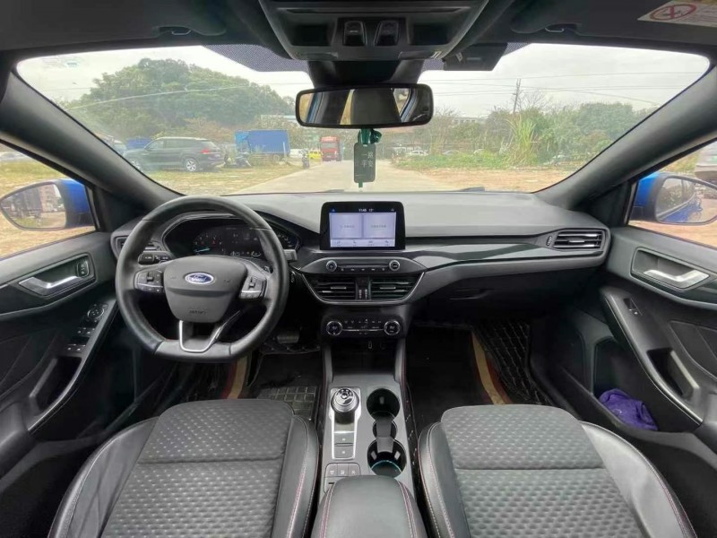 徐州20年福特福克斯8