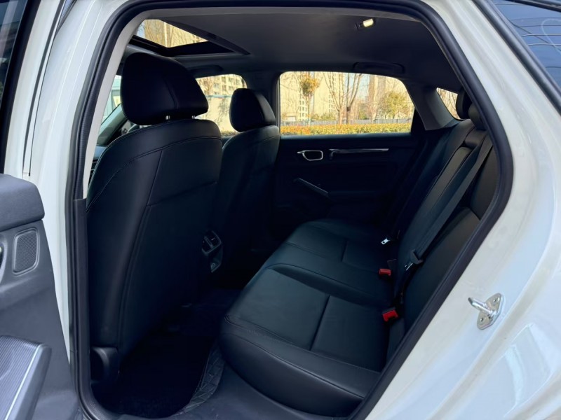 济宁23年本田型格6