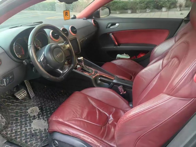 广州08年奥迪TT6