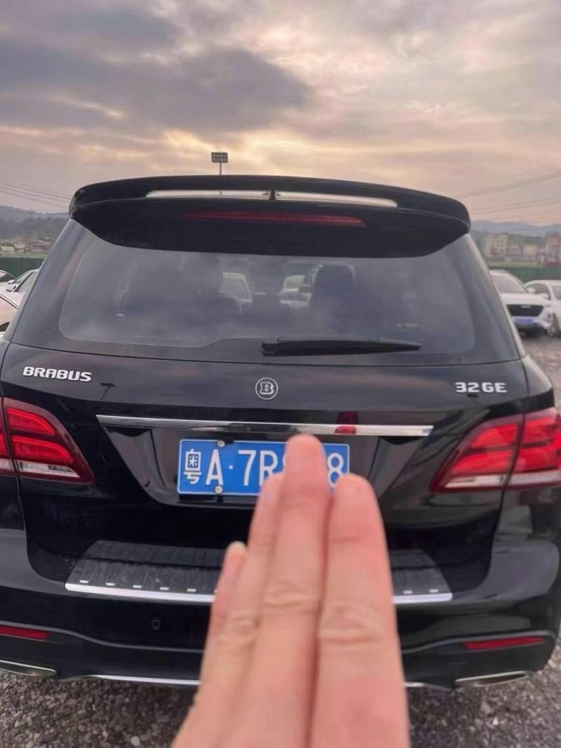 广州17年巴博斯GLE4