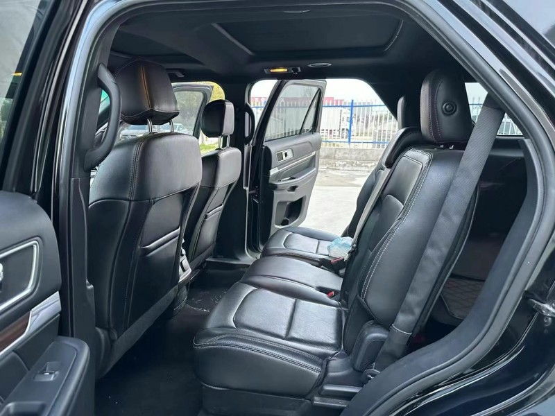 徐州17年福特探险者7