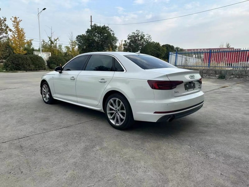 徐州18年奥迪A4L8