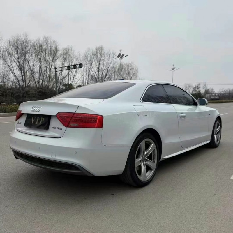 济宁17年奥迪A54