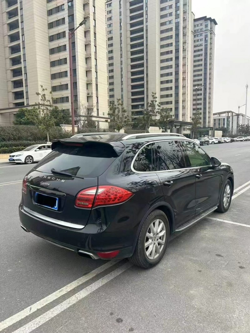 蚌埠13年保時捷卡宴4