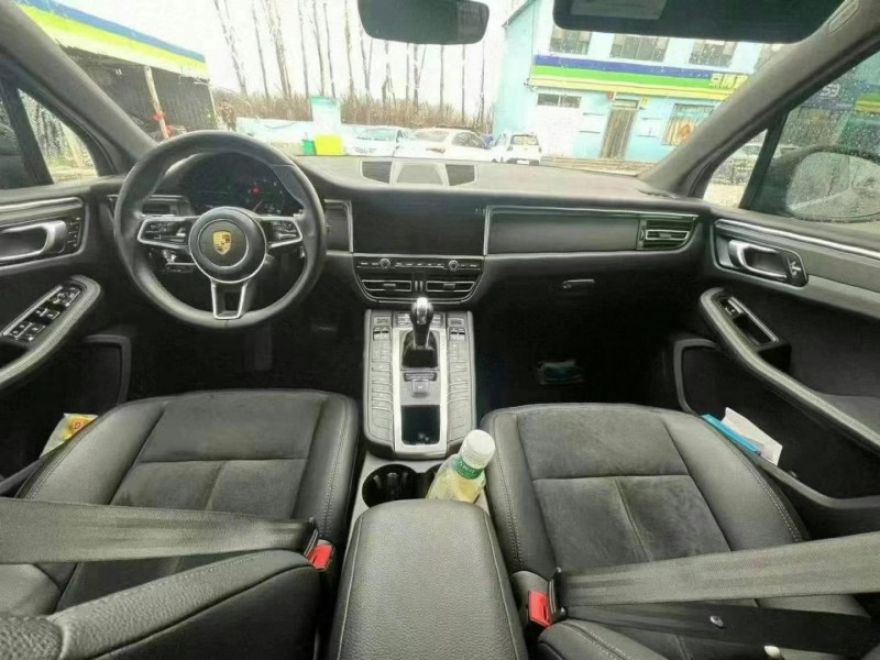 枣庄20年保时捷Macan4