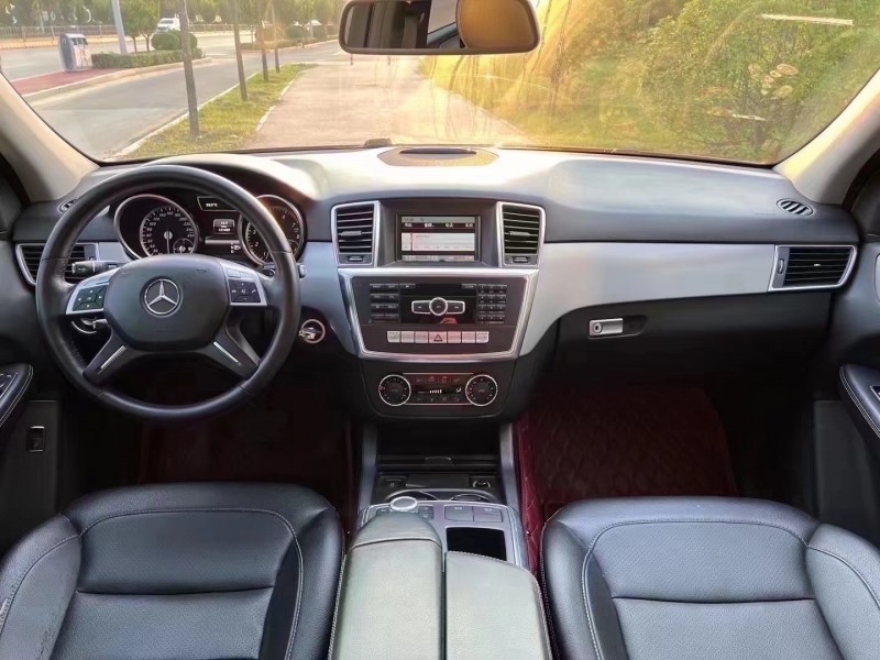 枣庄13年奔驰ML6