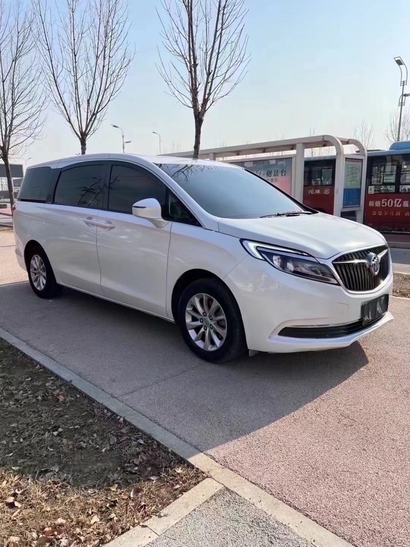 枣庄17年别克GL83