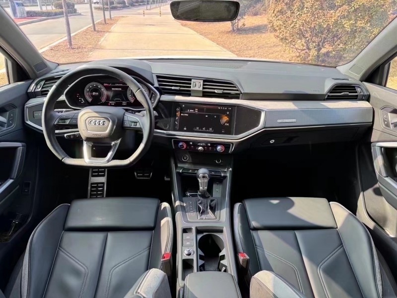 枣庄23年奥迪Q36