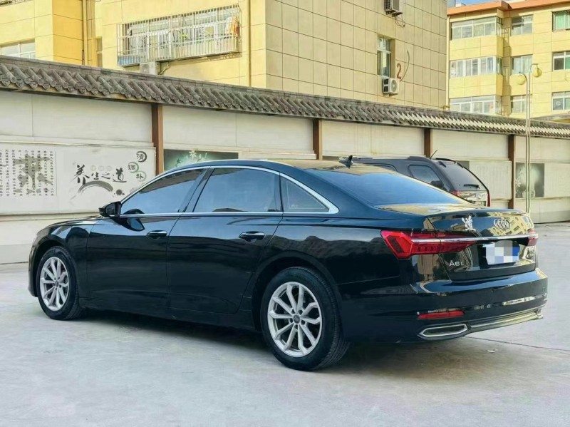 枣庄19年奥迪A6L7