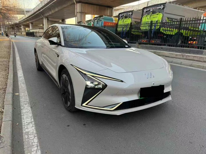 張家口24年智己L73