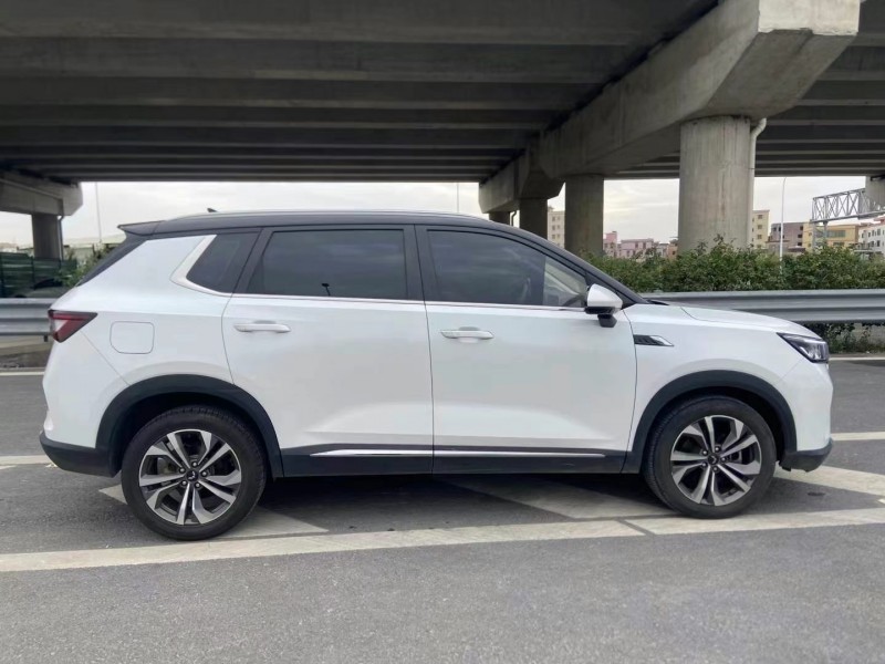 廣州23年五菱汽車星辰4