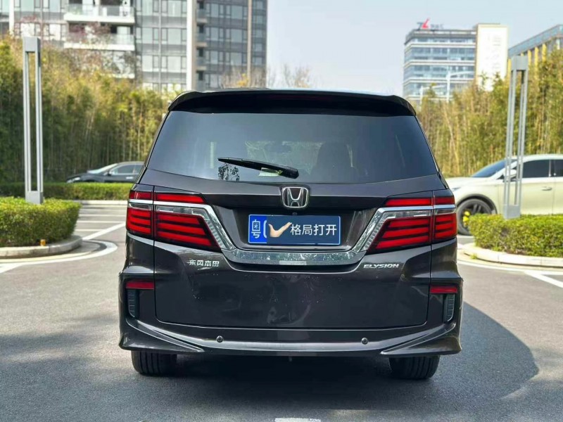 东莞20年本田艾力绅8