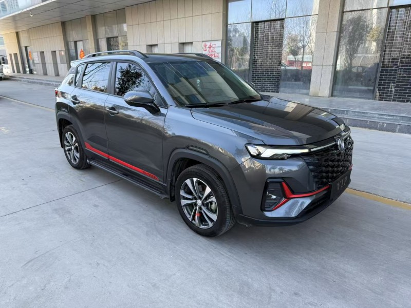 濟寧23年長安汽車CS352