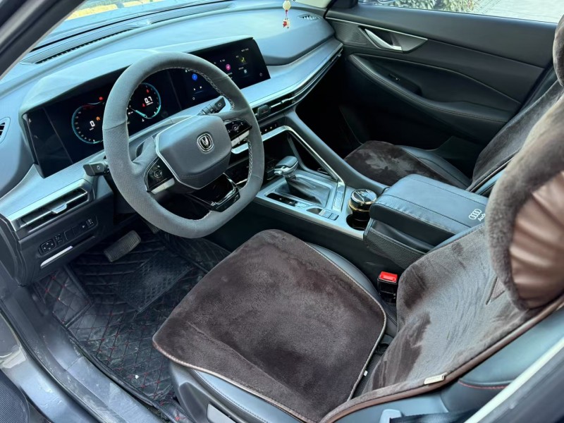 濟寧23年長安汽車CS355