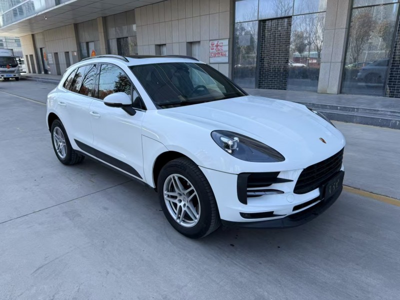 济宁21年保时捷Macan2