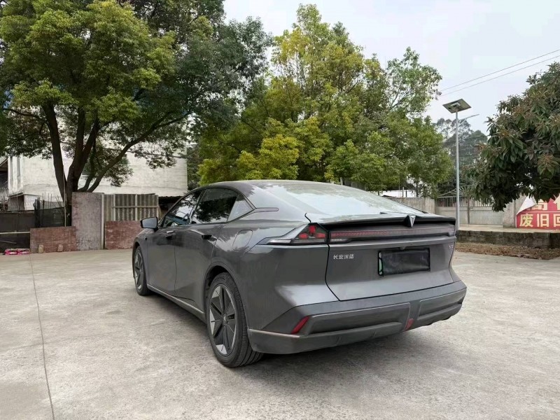 柳州23年長安汽車深藍8