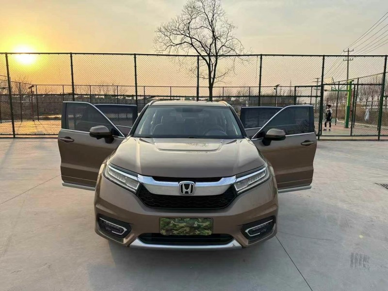 徐州17年本田冠道7