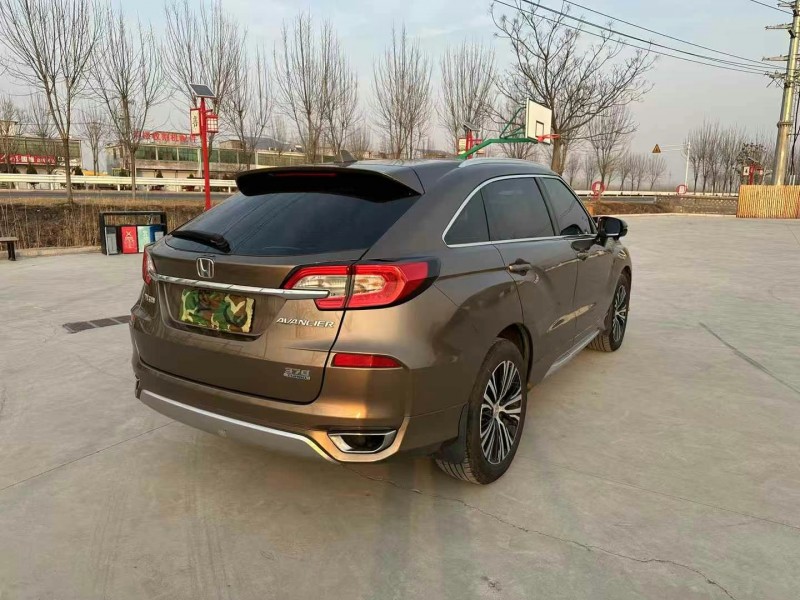 徐州17年本田冠道8
