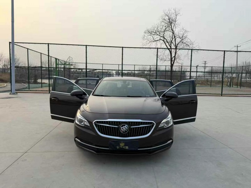 徐州17年别克君越8