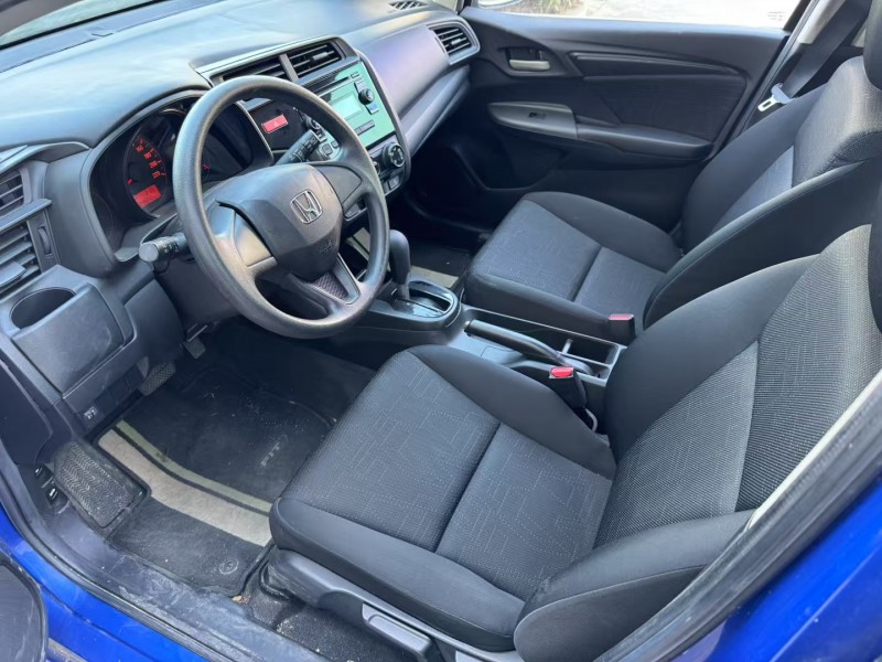 济宁17年本田飞度4