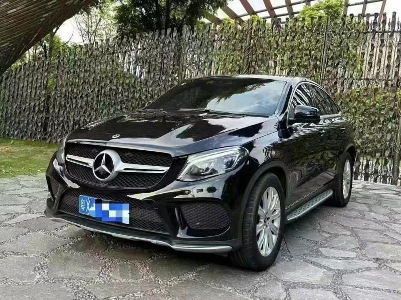 广州19年奔驰GLE3