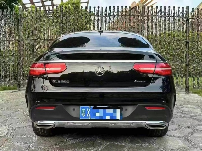 广州19年奔驰GLE9