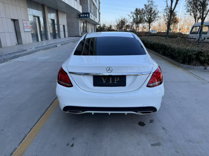 济宁18年奔驰C9