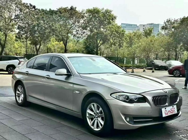 广州13年宝马5系3