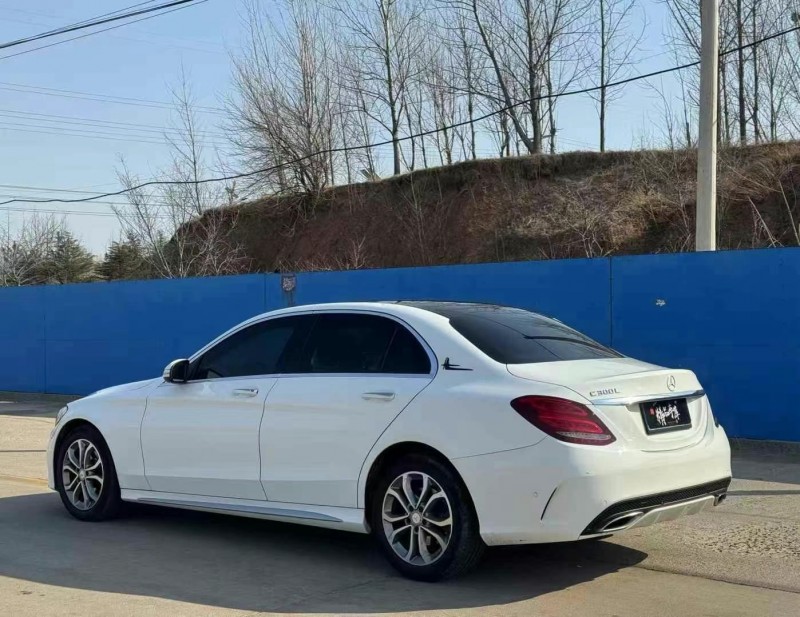 青岛15年奔驰C7