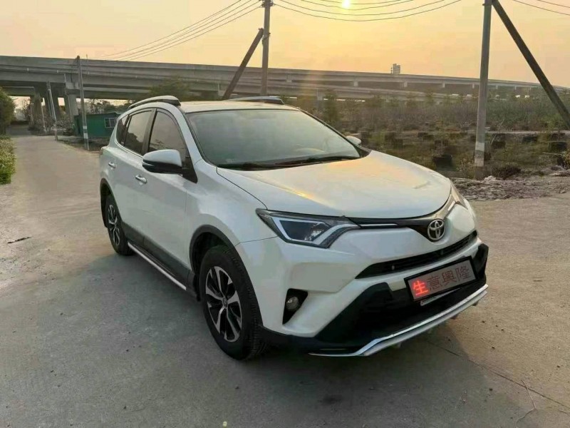 深圳19年豐田RAV4榮放2