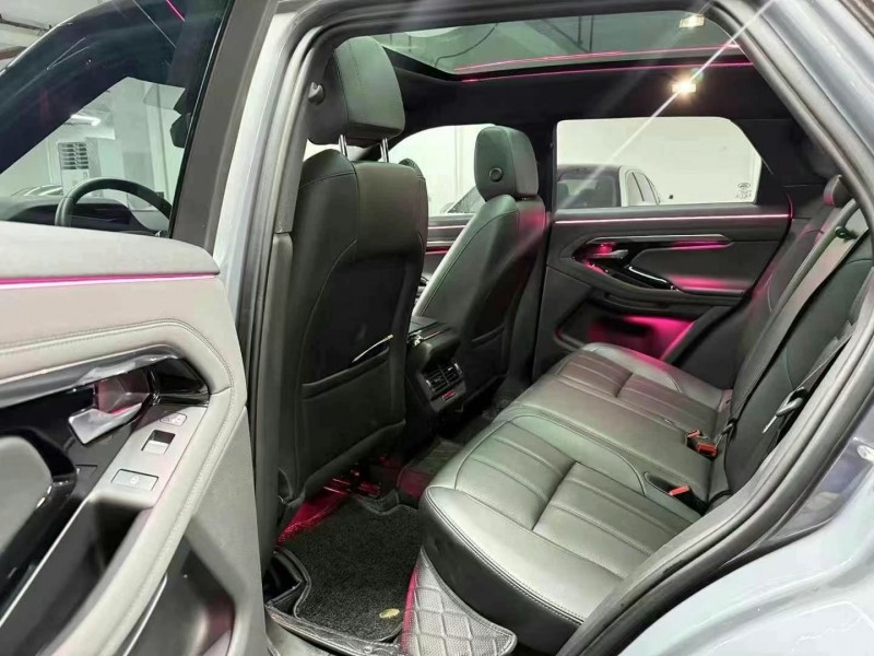 广州21年路虎极光4