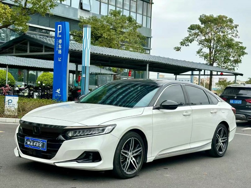 东莞22年本田雅阁2