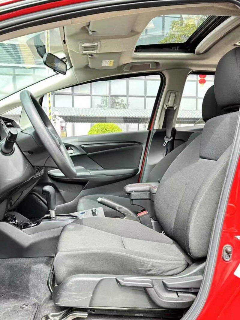 东莞18年本田飞度6