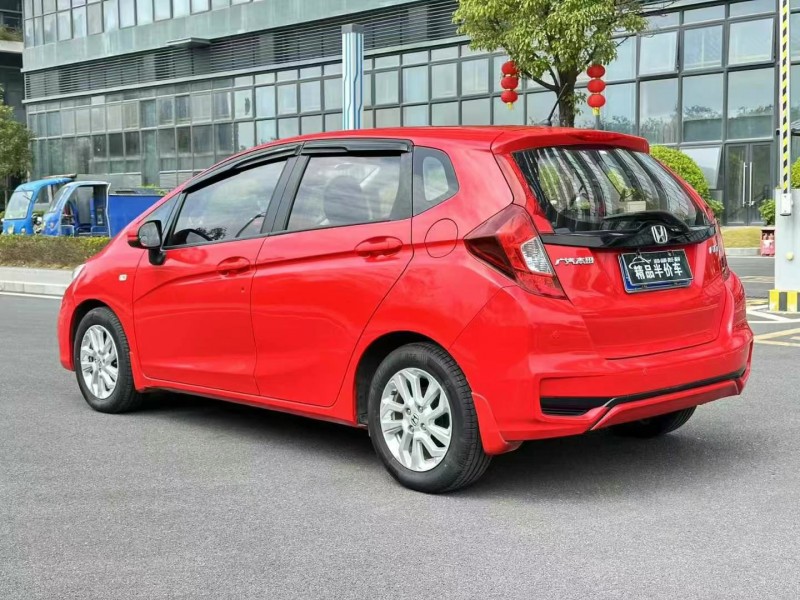 东莞18年本田飞度8