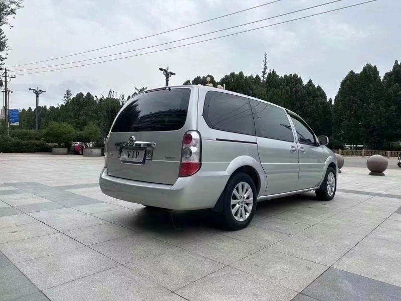 枣庄15年别克GL88