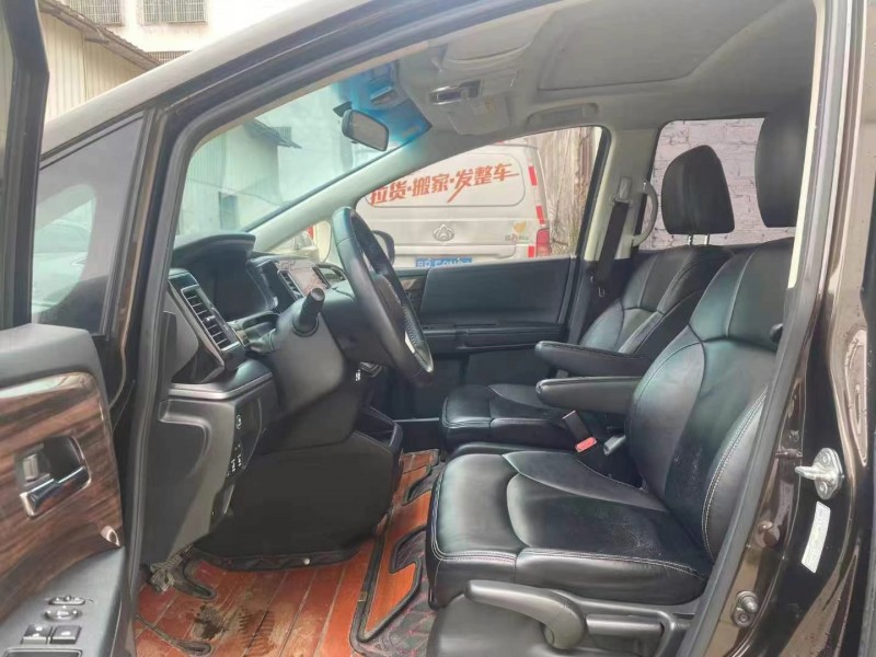 广州18年本田艾力绅3