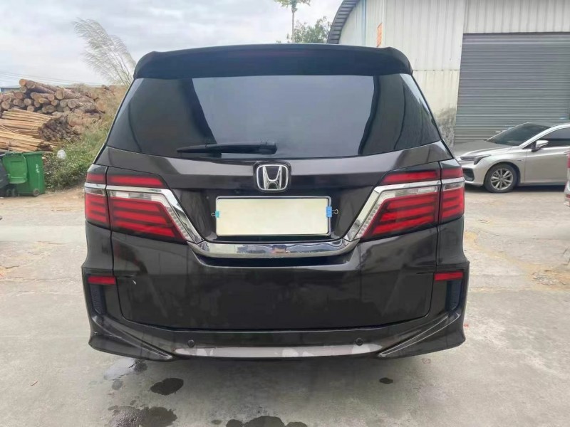 广州18年本田艾力绅8