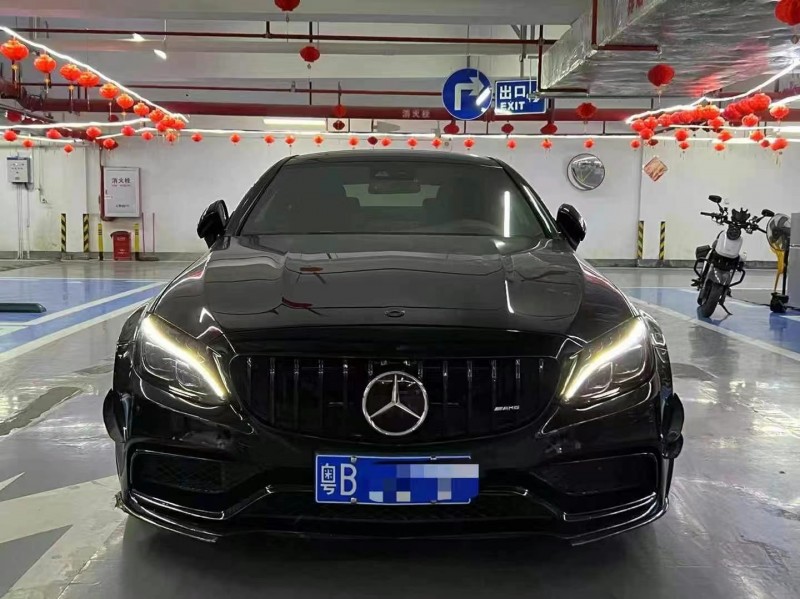 广州18年奔驰AMG1
