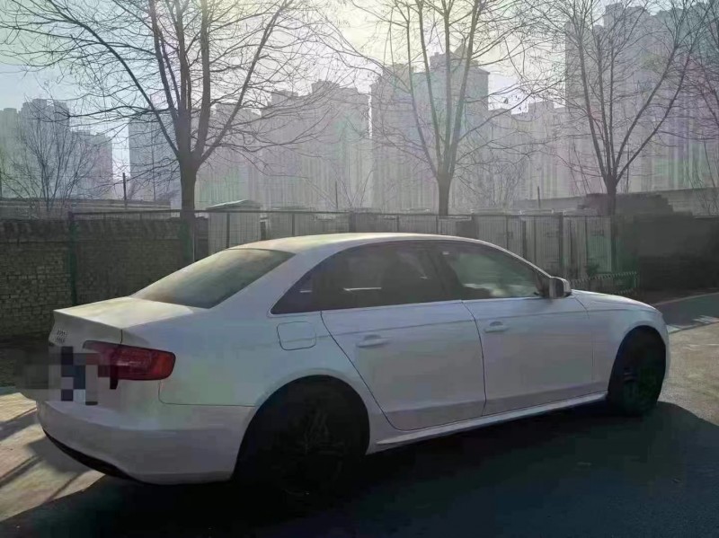 菏泽15年奥迪A4L7