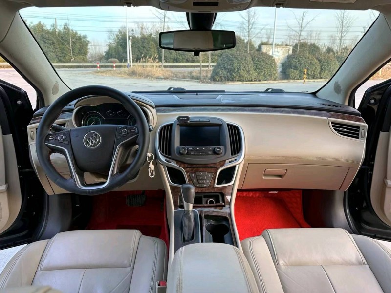 徐州14年别克君越4