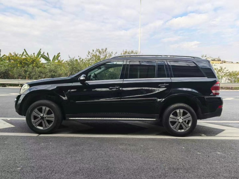 广州08年奔驰GL6