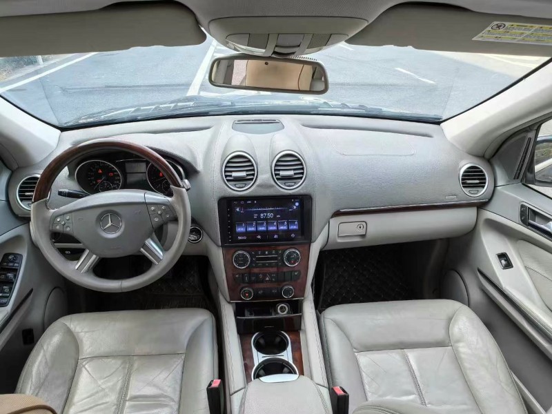 广州08年奔驰GL9