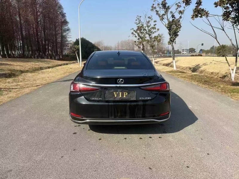 徐州20年雷克萨斯ES9