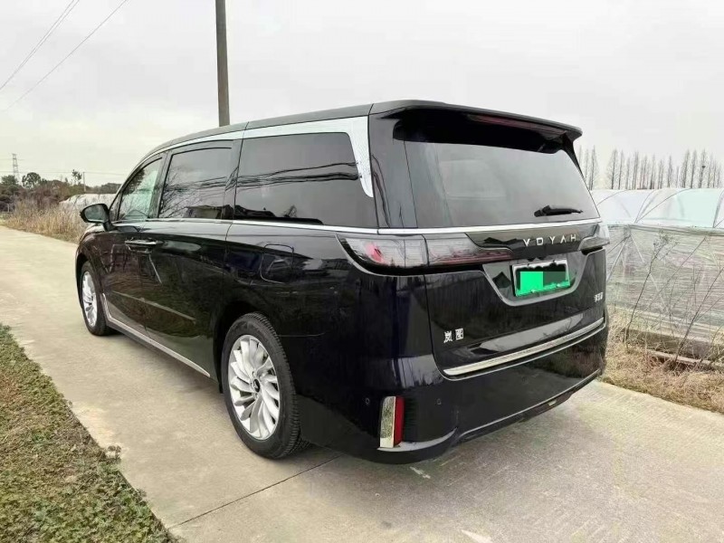 嘉興24年嵐圖汽車夢想家3