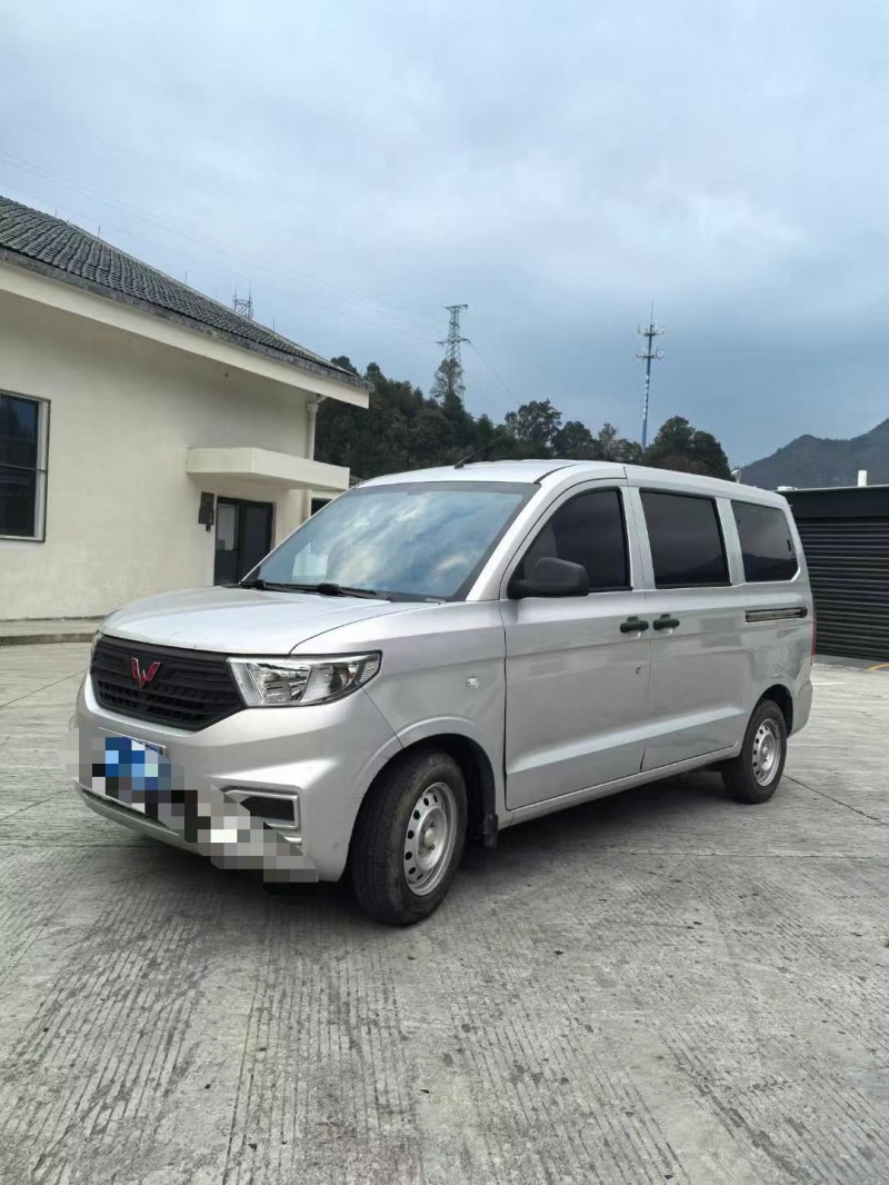 菏澤21年五菱汽車宏光2
