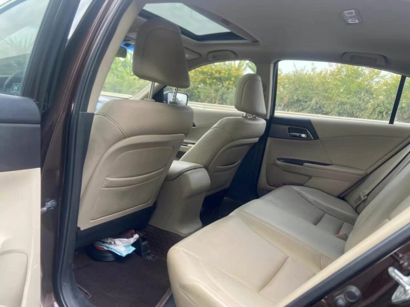 广州15年本田雅阁8