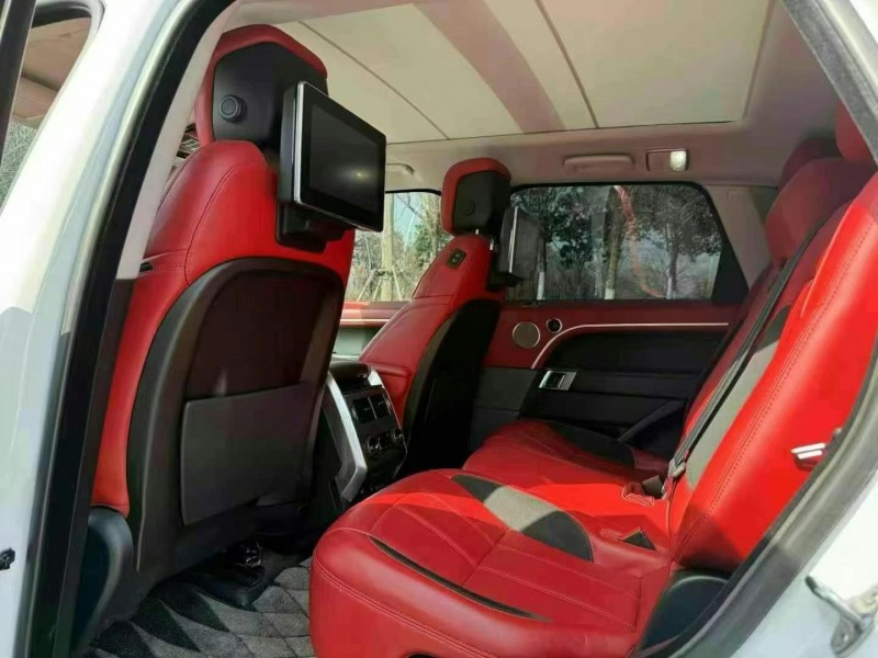 徐州18年路虎揽胜运动4