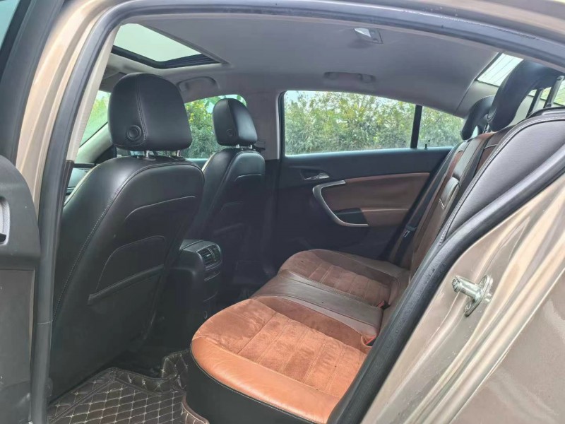 广州16年别克君威8