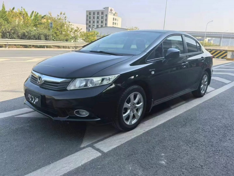 广州13年本田思域3